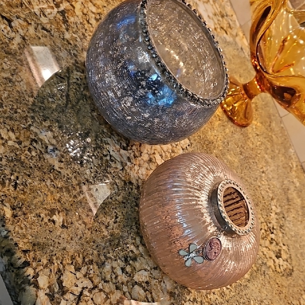 Elegant Blue Silver and Pink Glass Vases